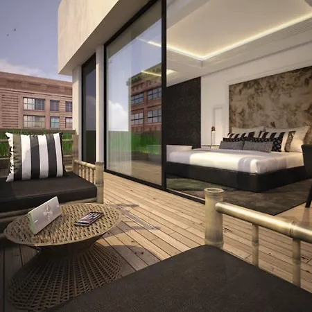 La Merced Suites